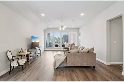 131 Ironbark Bend, Bastrop, TX 78602 - Photo 10