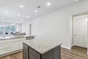 131 Ironbark Bnd, Bastrop, TX 78602 - Photo 18