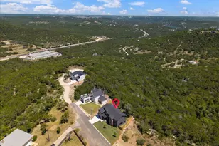 8609 Nina Ln, Jonestown, TX 78645 - Photo 38