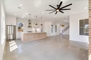 8609 Nina Ln, Jonestown, TX 78645 - Photo 14