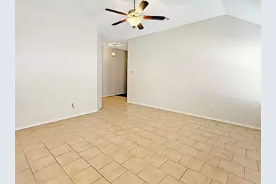 437 Travertine Trail, Buda, TX 78610 - Photo 4