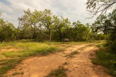 862 Dowdy Road, Seguin, TX 78155 - Photo 12