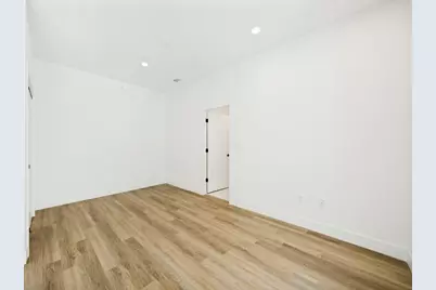 4315 S Congress Avenue #220, Austin, TX 78745 - Photo 6
