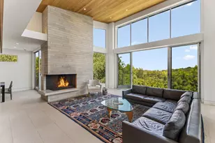 16 Sundown Pkwy, Austin, TX 78746 - Photo 2