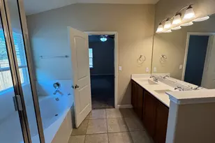 424 Langely, Kyle, TX 78640 - Photo 12