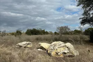 409 Spicewood Trails Dr, Spicewood, TX 78669 - Photo 8