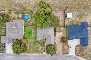 1610 Meadow Ln, Lockhart, TX 78644 - Photo 40