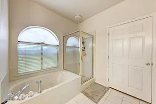 1610 Meadow Ln, Lockhart, TX 78644 - Photo 26