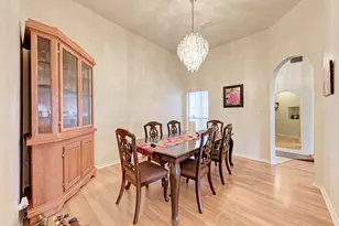 1610 Meadow Ln, Lockhart, TX 78644 - Photo 16
