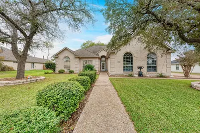 1610 Meadow Lane, Lockhart, TX 78644 - Photo 2
