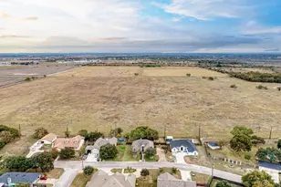 1610 Meadow Ln, Lockhart, TX 78644 - Photo 38