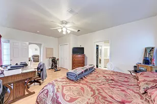 1610 Meadow Ln, Lockhart, TX 78644 - Photo 24