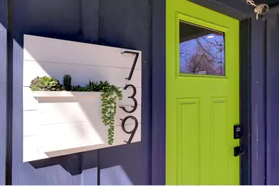 739 Pear Street, Lockhart, TX 78644 - Photo 4