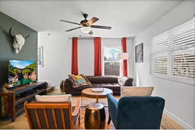 739 Pear Street, Lockhart, TX 78644 - Photo 6