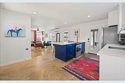 739 Pear Street, Lockhart, TX 78644 - Photo 12