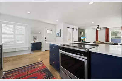 739 Pear Street, Lockhart, TX 78644 - Photo 14