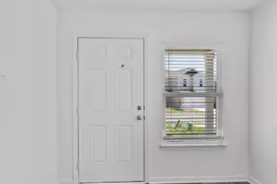 3940 Prairie Crk, New Braunfels, TX 78132 - Photo 4