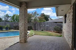 2008 Meadow Brook Dr, Round Rock, TX 78664 - Photo 14
