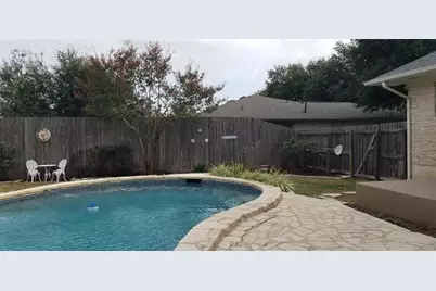 2008 Meadow Brook Drive, Round Rock, TX 78664 - Photo 18