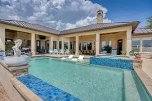 143 Westgate Loop Loop, Horseshoe Bay, TX 78657 - Photo 2