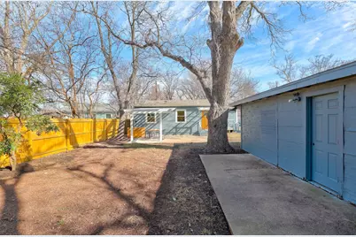 905 E 55th 1/2 Street, Austin, TX 78751 - Photo 38