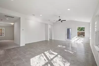 3603 Roosevelt Cove, Lago Vista, TX 78645 - Photo 14