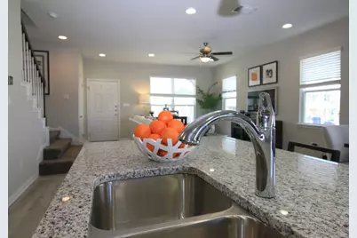 718 Tinton Falls Lane, Pflugerville, TX 78660 - Photo 14