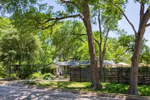 4201 Wilshire Pkwy, Austin, TX 78722 - Photo 2