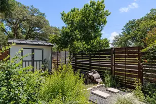 4201 Wilshire Pkwy, Austin, TX 78722 - Photo 32
