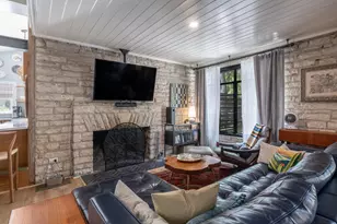 4201 Wilshire Pkwy, Austin, TX 78722 - Photo 10
