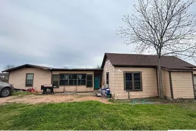 419 Main Street, Lometa, TX 76853 - Photo 1
