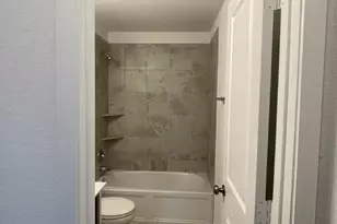 10413 Premier Park St, Austin, TX 78747 - Photo 16