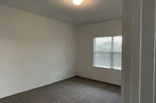 10413 Premier Park St, Austin, TX 78747 - Photo 18
