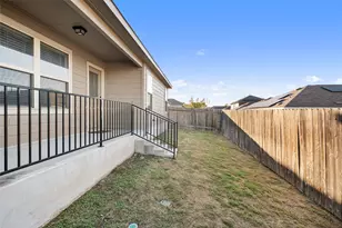 3808 Ignacio Dr, Austin, TX 78744 - Photo 32