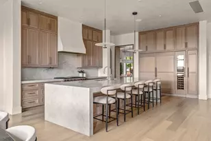 3701 Eastledge Dr, Austin, TX 78731 - Photo 12