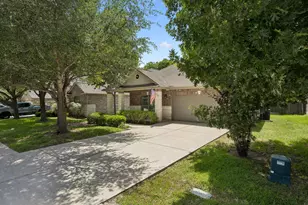 1049 Sussex Way, Round Rock, TX 78665 - Photo 2