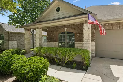 1049 Sussex Way, Round Rock, TX 78665 - Photo 4