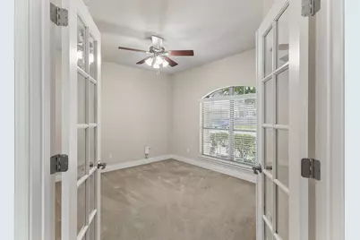 1049 Sussex Way, Round Rock, TX 78665 - Photo 10