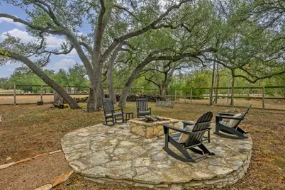 188 Broken Lance Drive, Dripping Springs, TX 78620 - Photo 32