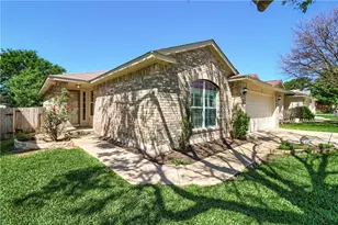 3592 Rock Shelf Ln, Round Rock, TX 78681 - Photo 2