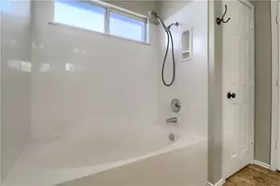 3592 Rock Shelf Ln, Round Rock, TX 78681 - Photo 16