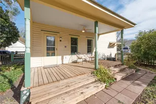 705 Buttonwood St, Bastrop, TX 78602 - Photo 2