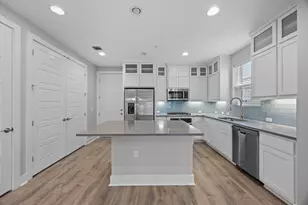 2222 Simond Ave, Austin, TX 78723 - Photo 8