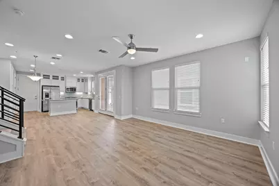 2222 Simond Avenue #E, Austin, TX 78723 - Photo 4
