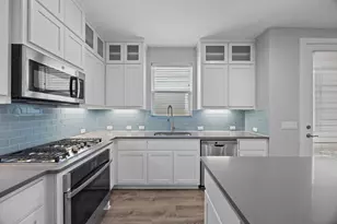 2222 Simond Ave, Austin, TX 78723 - Photo 10