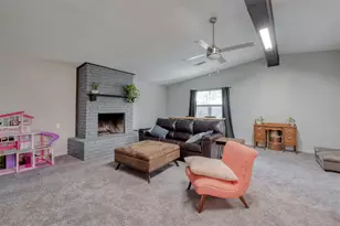 5502 Burgundy Dr, Austin, TX 78724 - Photo 10