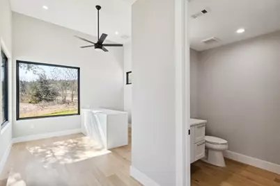 17709 Hunters Hollow, Jonestown, TX 78645 - Photo 18