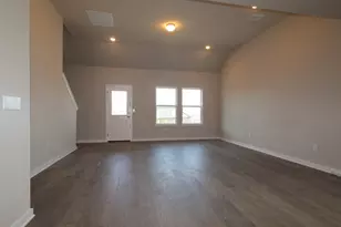 4620 Lava Is Dr, Austin, TX 78747 - Photo 6