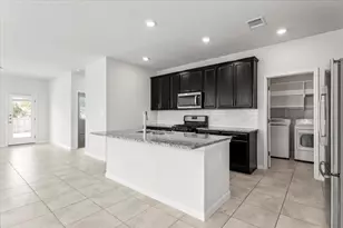 105 Otella St, Georgetown, TX 78628 - Photo 6