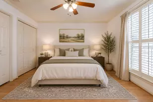 8415 Fredericksburg Rd, San Antonio, TX 78229 - Photo 16